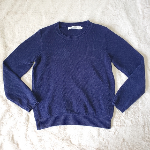H&M Sweaters - Crewneck Knitted Style Sweater